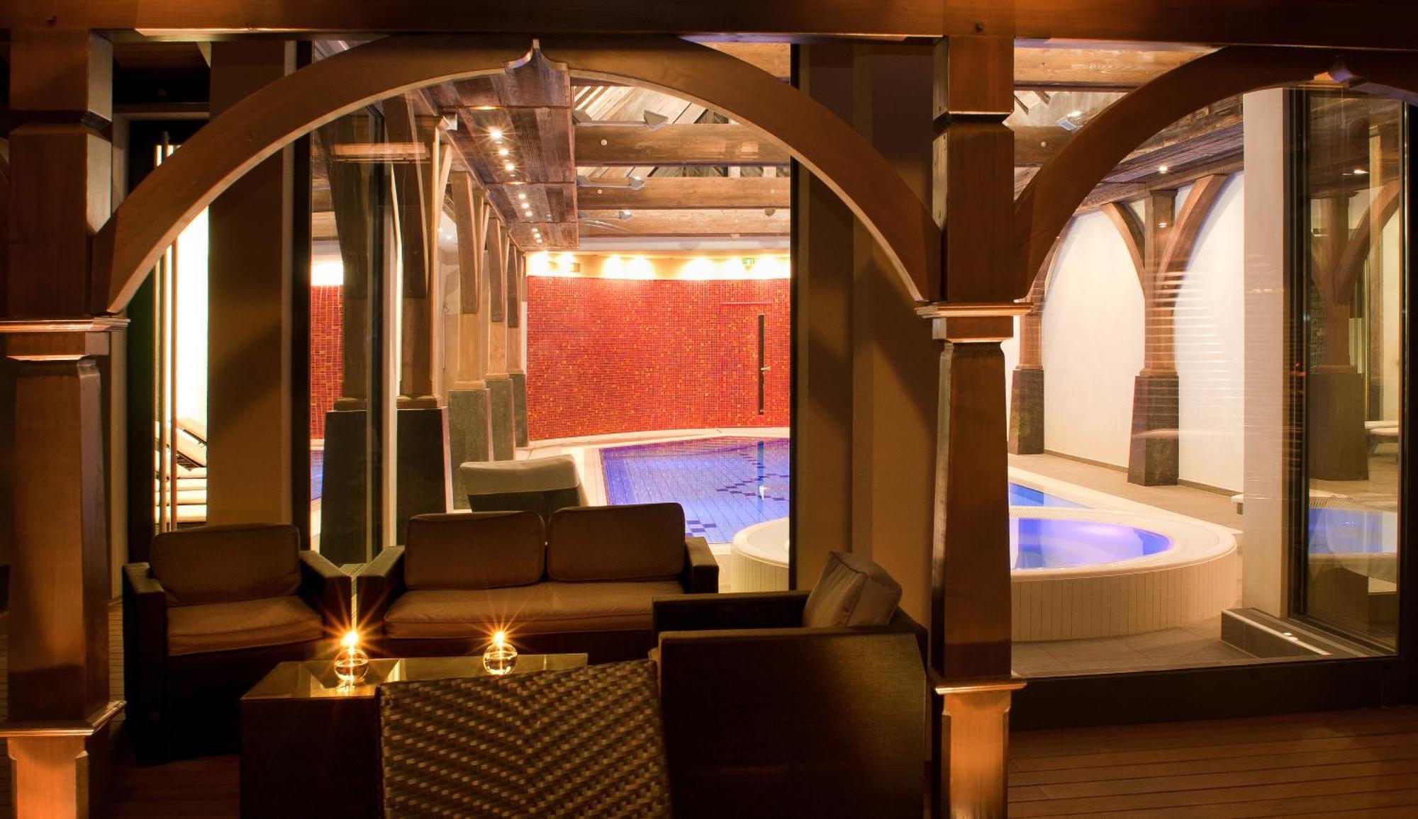 Logis Hotel Le Parc & Spa Saint-Hippolyte  Eksteriør bilde